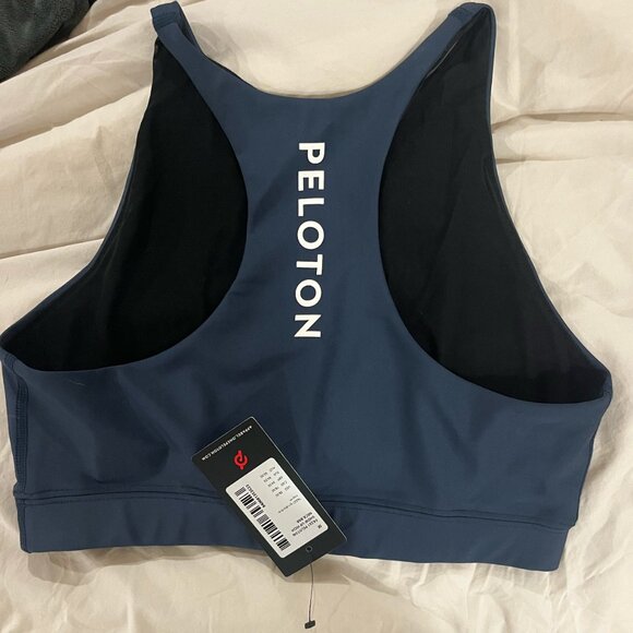 NWT Peleton high neck sports bra - Picture 1 of 3
